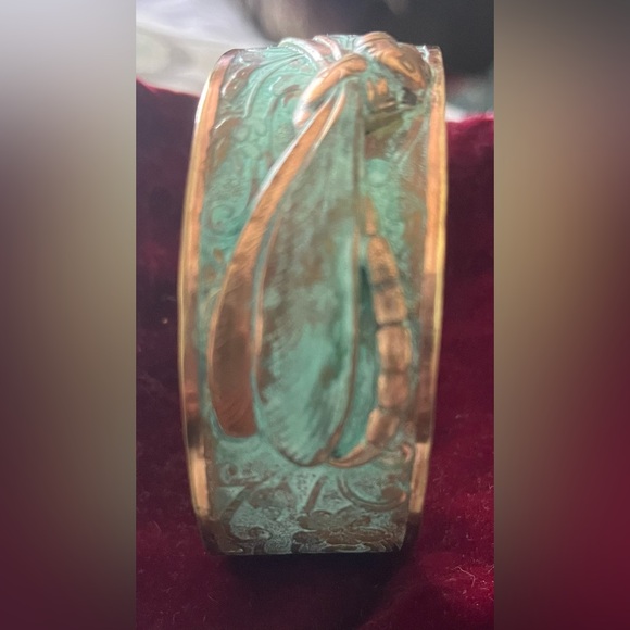 Elaine Coyne Collectible Artwear Verdigris Patina Brass Classic Dragonfly Cuff - Picture 5 of 8
